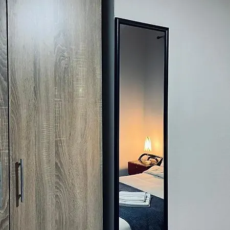 Billy's Cozy Place Apartment