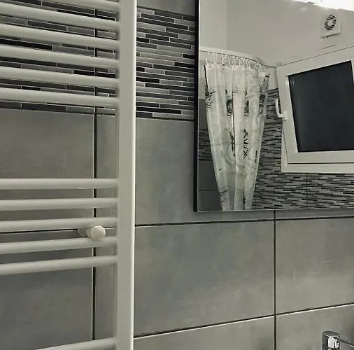 Billy's Cozy Place Apartment